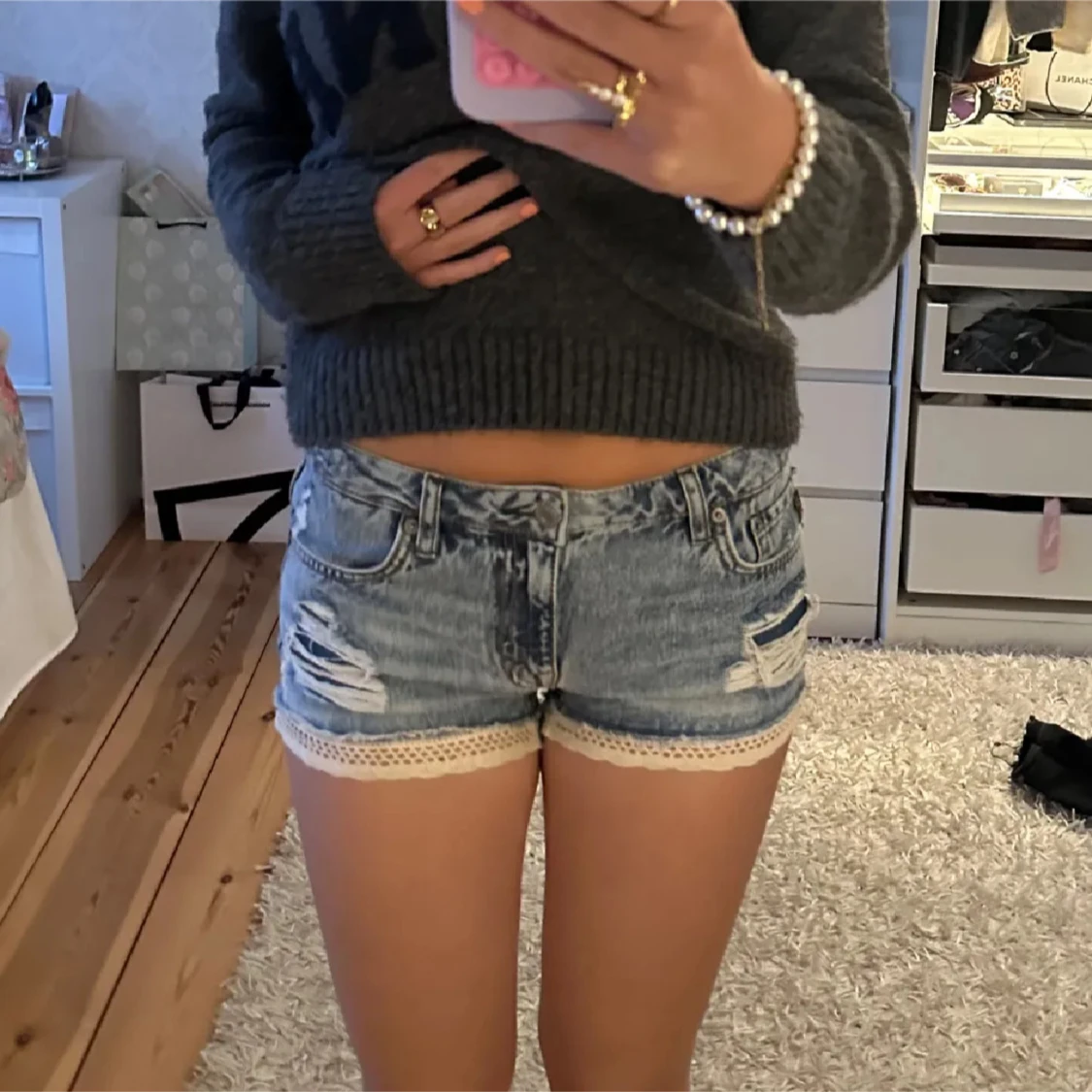 Shorts med broderi - 1