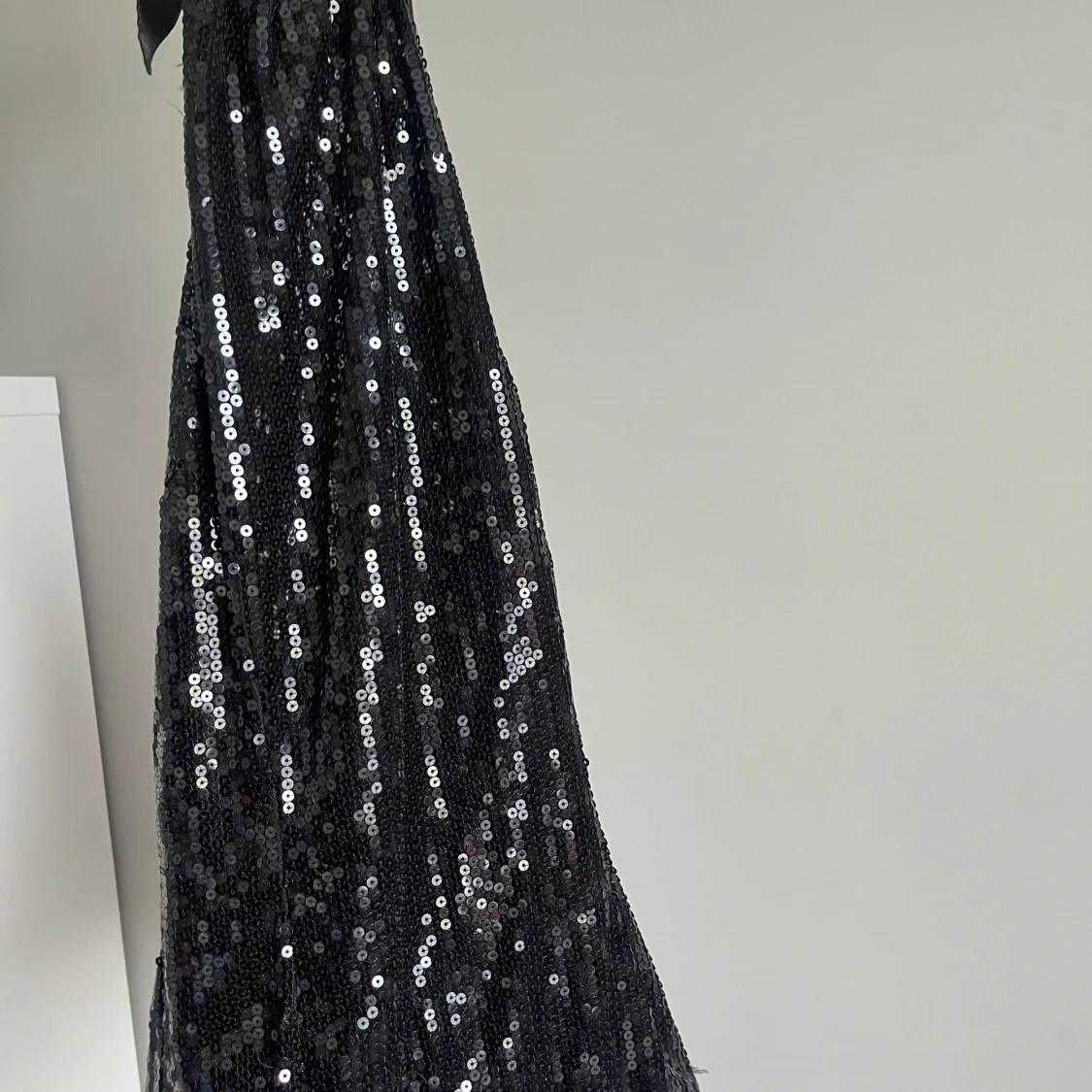 Svart paljett halterneck topp från ONLY - 1