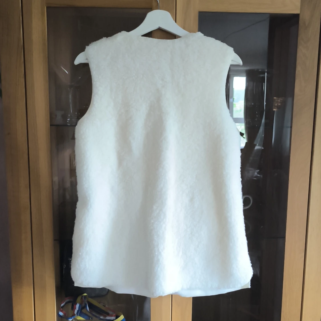 Vit väst från SHEIN - 1