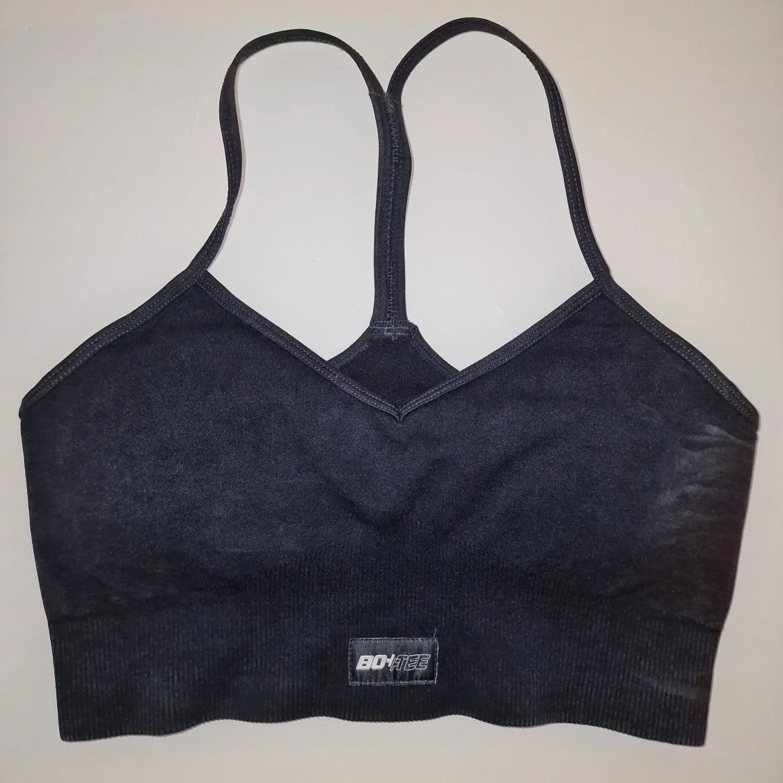 Svart sportbh från Bo+Tee