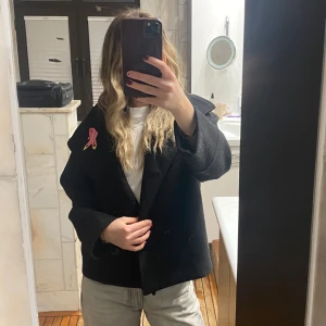 Kappa Gina tricot Young  - Kappa från Gina Young, storlek 146/152. Den är oversize så passar mig som har xs i tröjor 