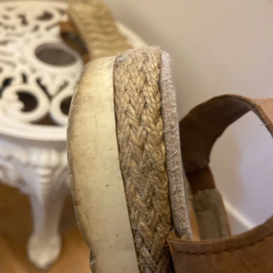 Bruna sandaler från Gabor med ringdetalj - 4