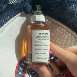 Maison Margiela Jazz Club - Jazz club till salu. 25/30 ml kvar. Kvittot finns
