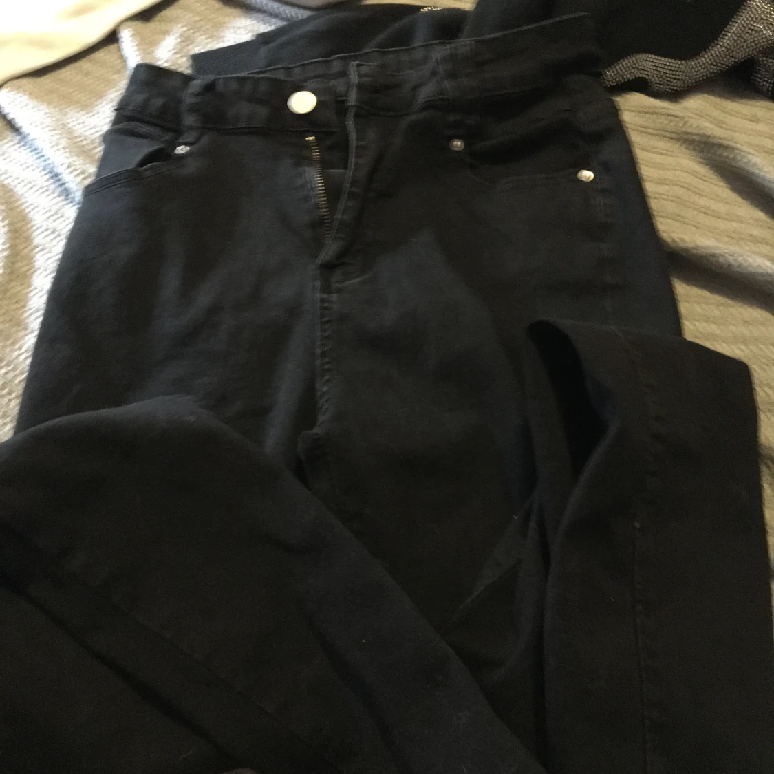 Svarta skinny jeans med hög midja