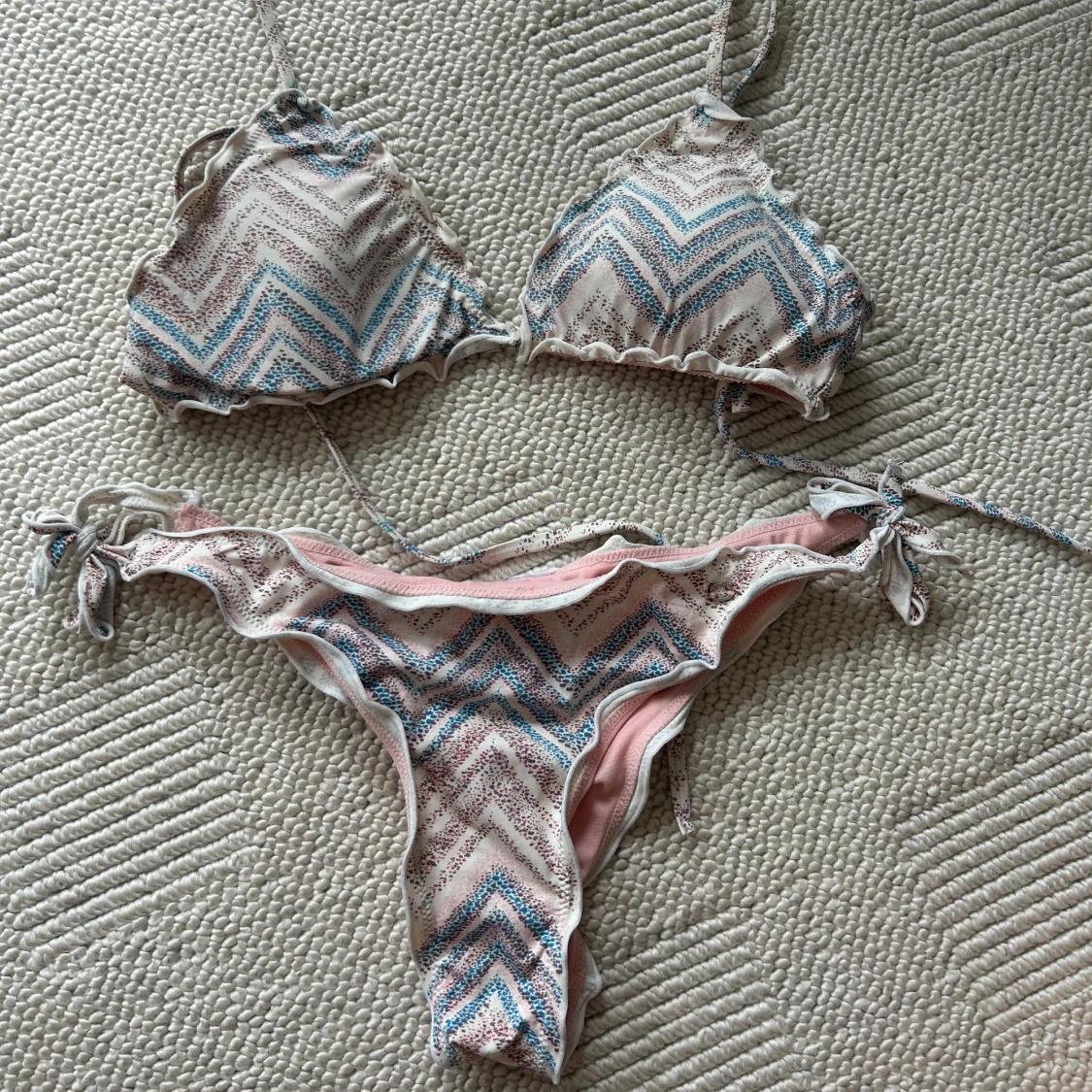 Missoniliknande bikini 