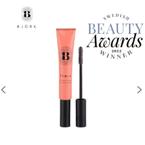 tämja björk fly-away - säljer helt ny tämja björk, orörd, kvar i förpackningen!! har själv två stycken o jag ÄLSKAR de! super för att fixa ögonbrynen eller få bort babyhår, fly-aways, fixa slickback, osv!! köpt för 240kr 🫶🏼🫶🏼🫶🏼