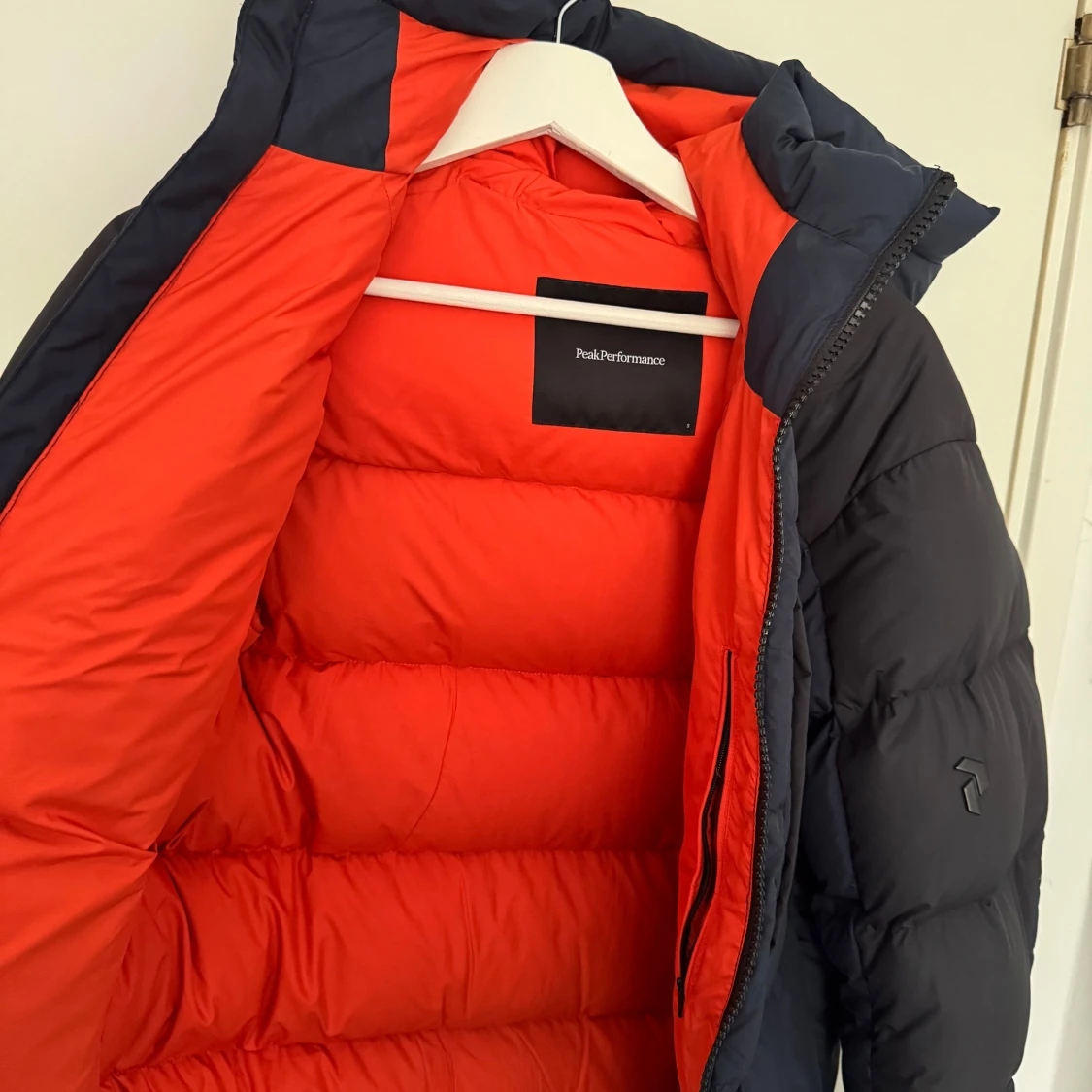 Peak Performance Down jacket, size S (slutsåld modell)  - 1