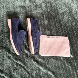 Loro piana loafers summerwalks  - Säljer nu dessa Loro piana loafers Size 42 skick 8/10  (LC GÖR MAN SJÄLV)