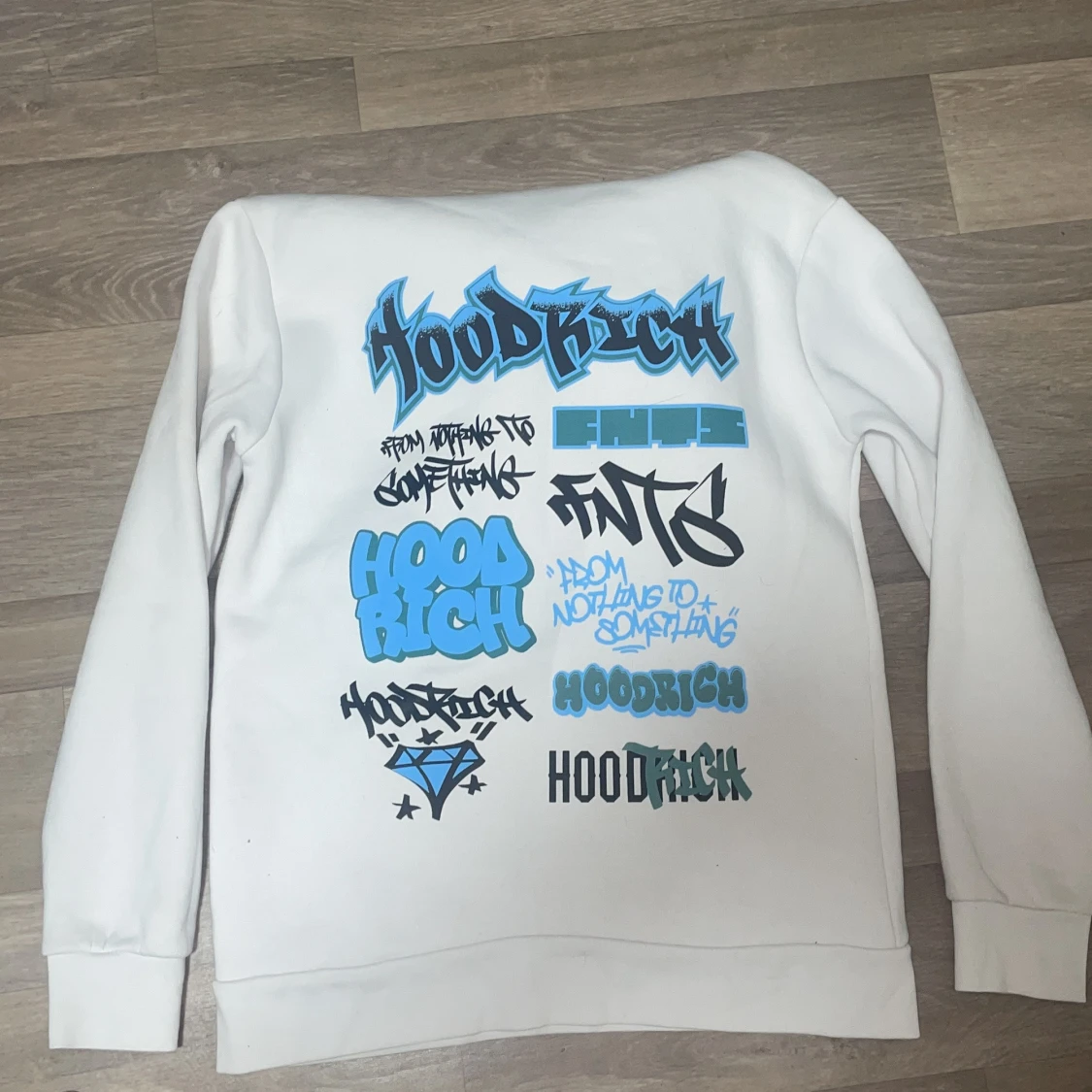 Hoodrich tröja - 2