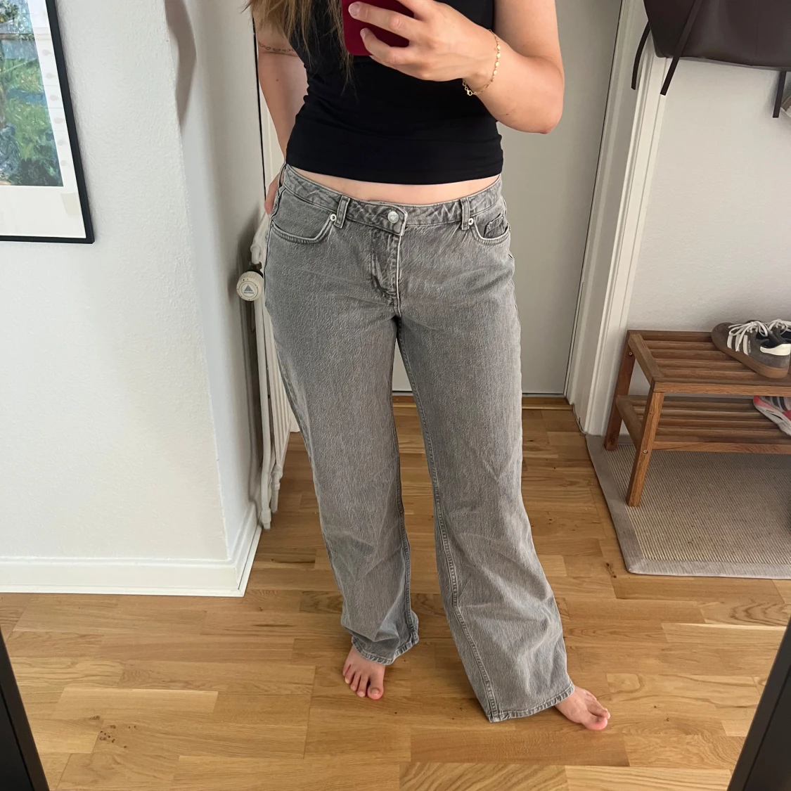 Grå wide jeans från NA-KD, stl 38 - 1