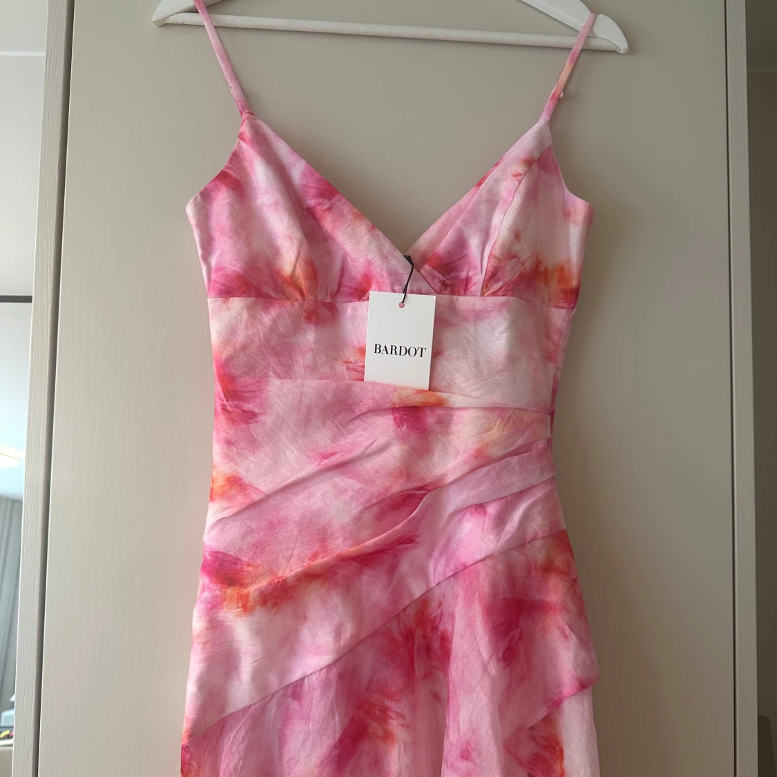 Rosa långklänning från Bardot - 3