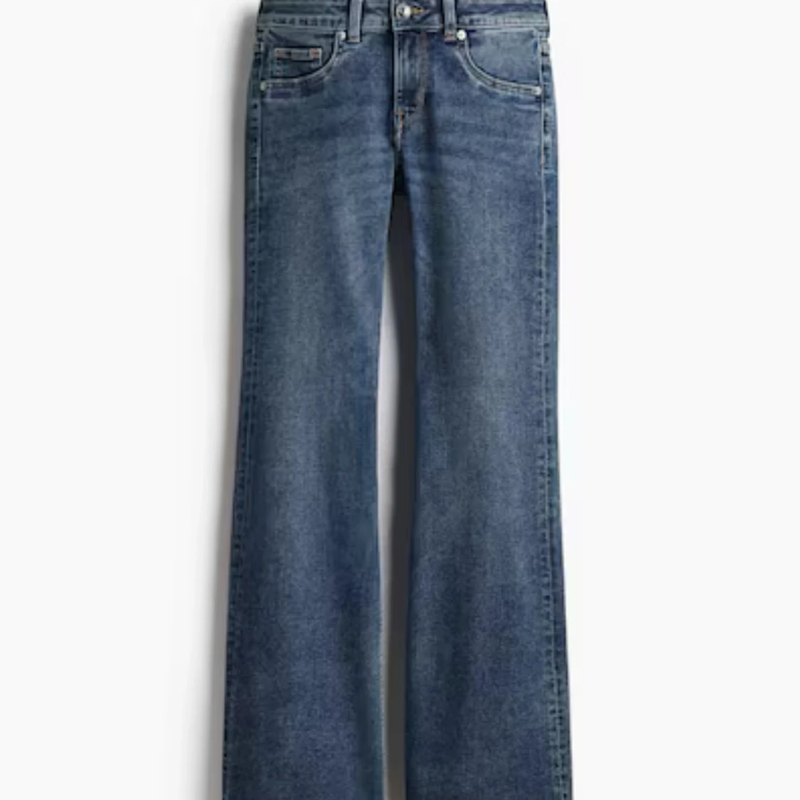 Blå bootcut jeans