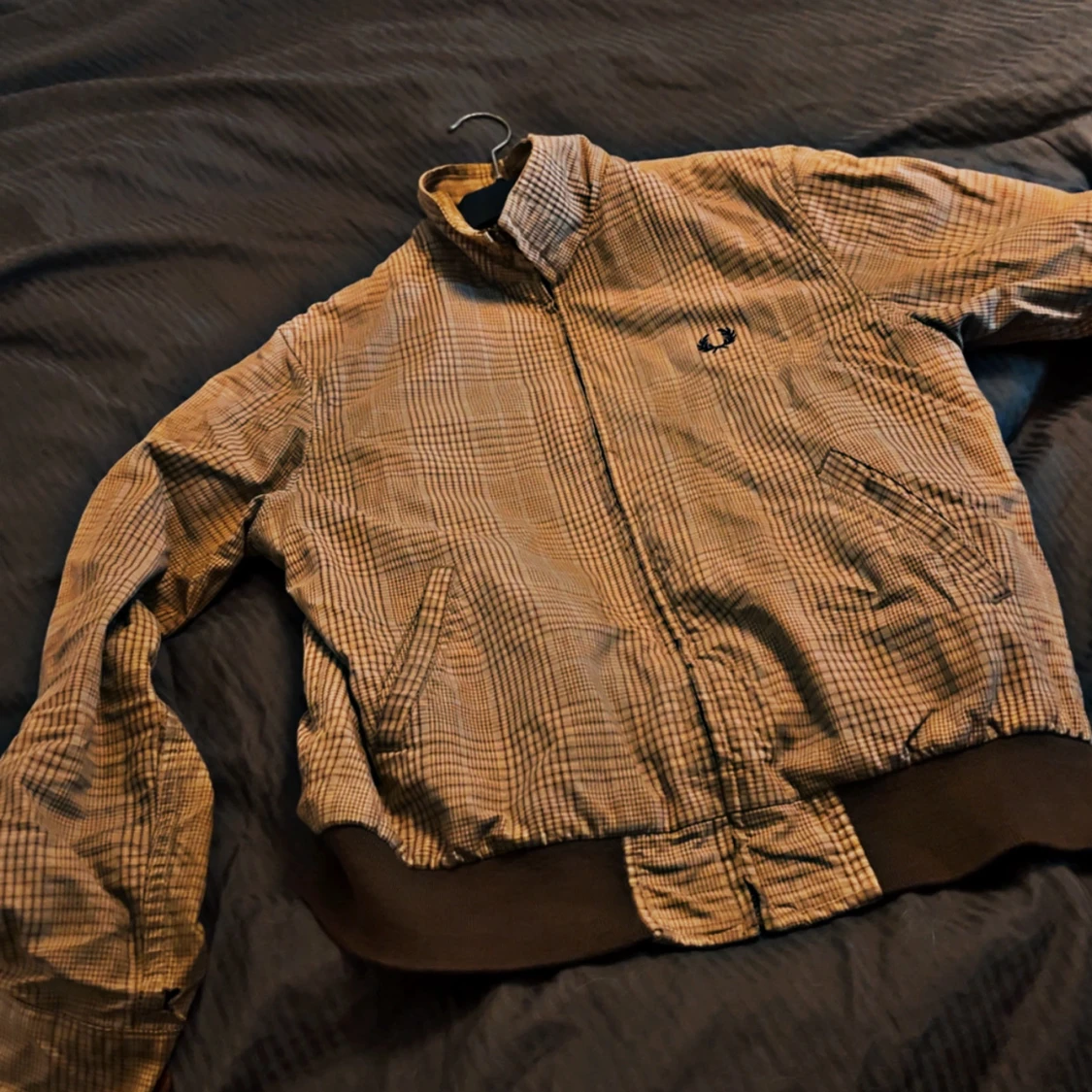 Rutig bomberjacka från Fred Perry - 1