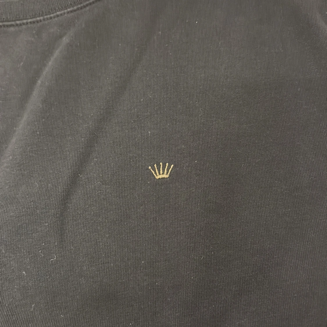 Svart sweatshirt från Junk de Luxe - 2