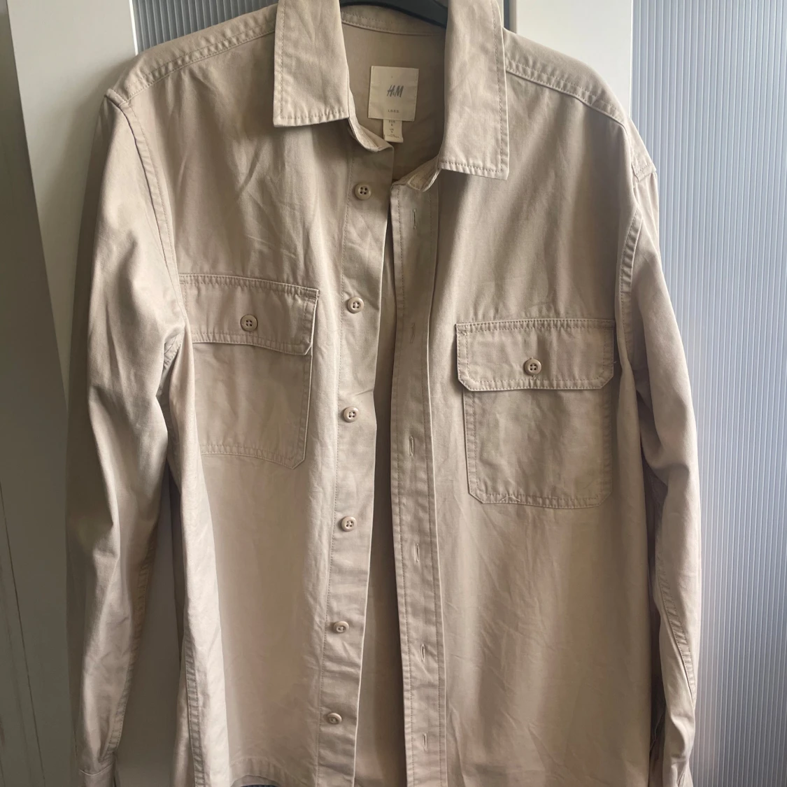 Beige overshirt från H&M - 1