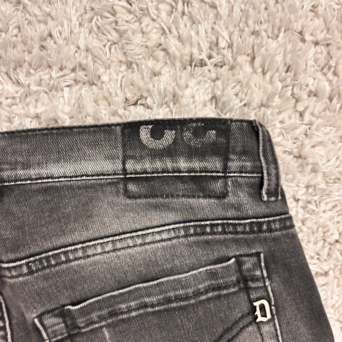 Svarta jeans från Dondup - 4