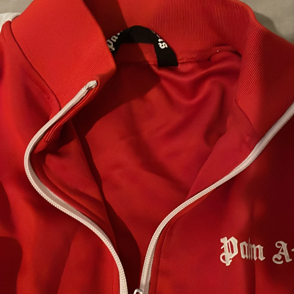 Säljer ett rött Palm angels sätt byxor xs tröja M - 4