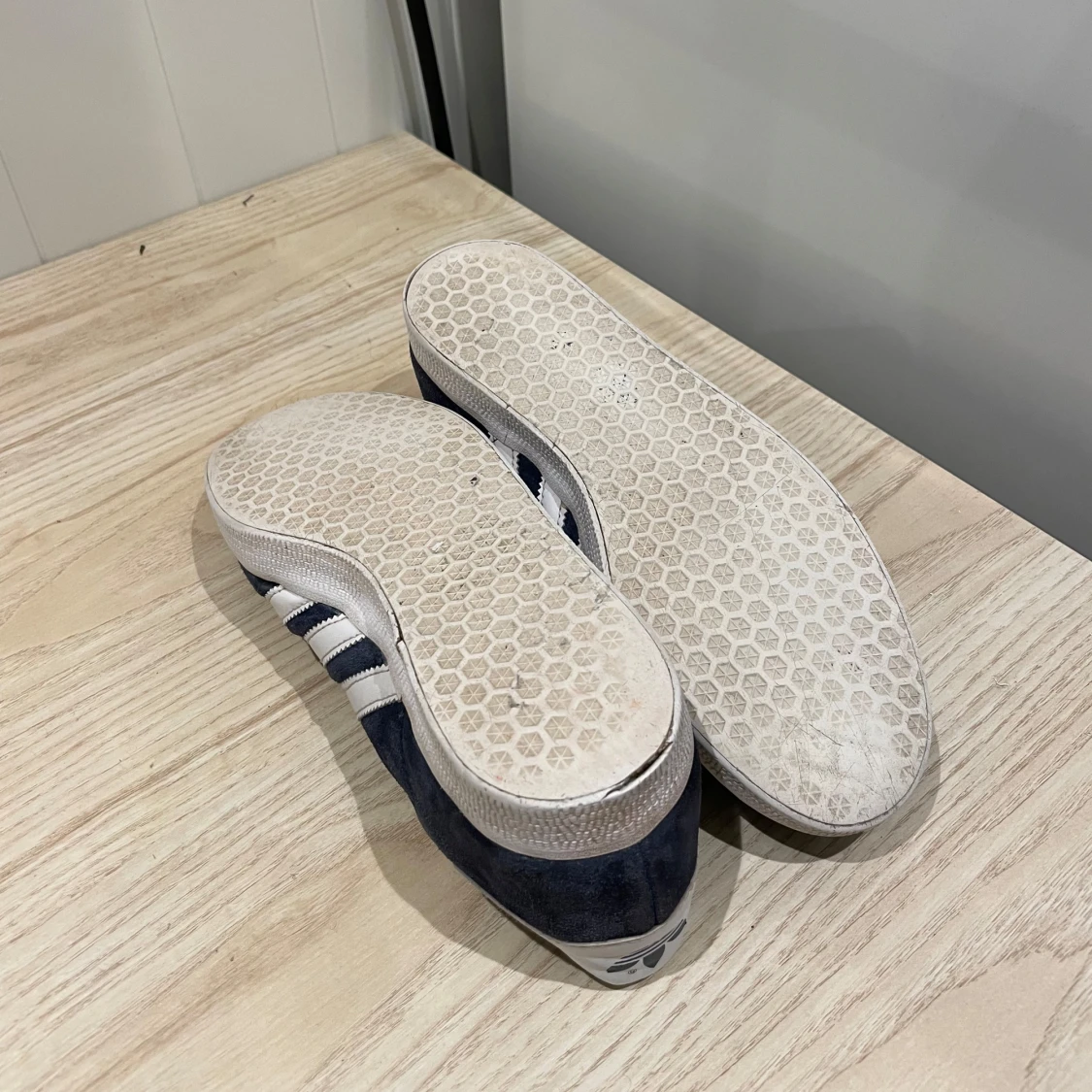 Adidas Gazelle mörkblå mockasneakers - 2