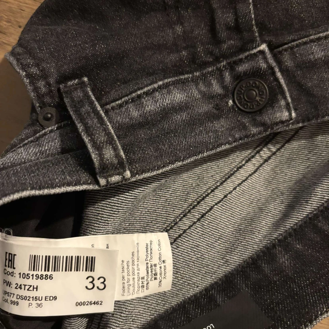 Svarta jeans från Dondup - 3