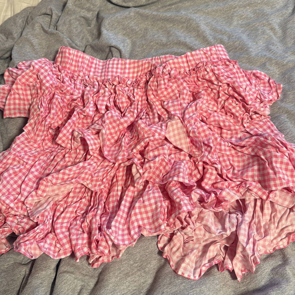 Rutig rosa volangkjol - 1