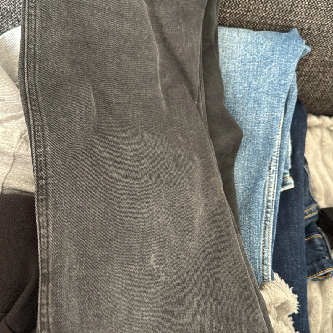 Svarta bootcut jeans från Lager 157 - 1
