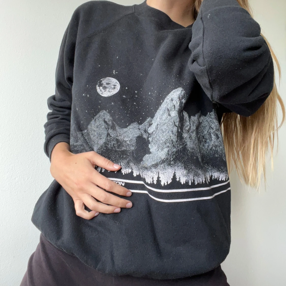 Svart sweatshirt - 1