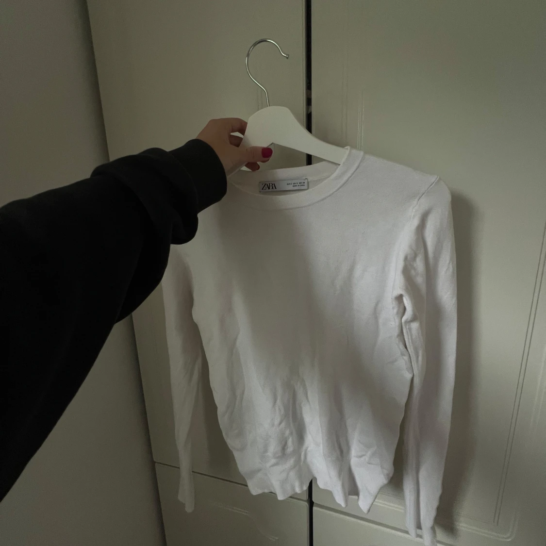 Vit långärmad tröja från Zara - 1