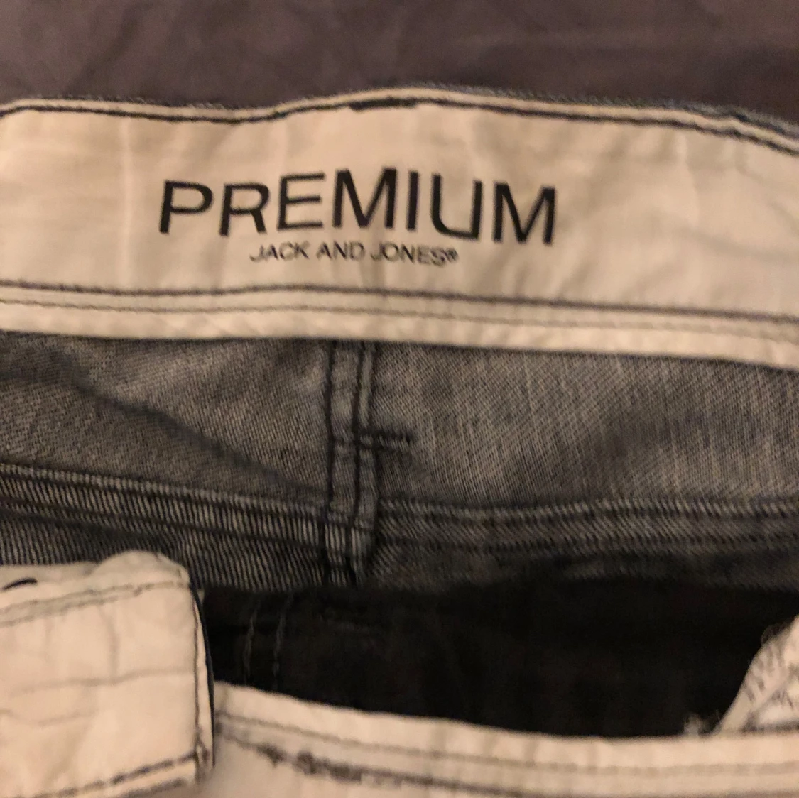 Mörkblå jeans från Jack & Jones - 2