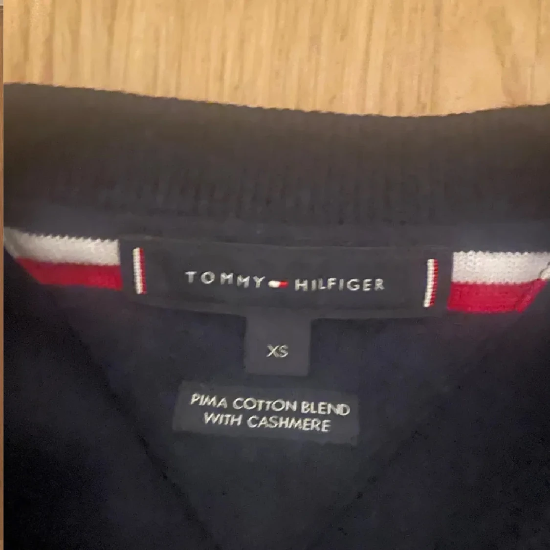 Svart stickad tröja Tommy Hilfiger - 2