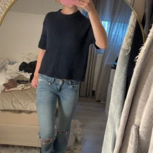 Stickad t-shirt - Super fin stickad trekvartärmad tröja från Gina 🩵🩵inte nopprig alls