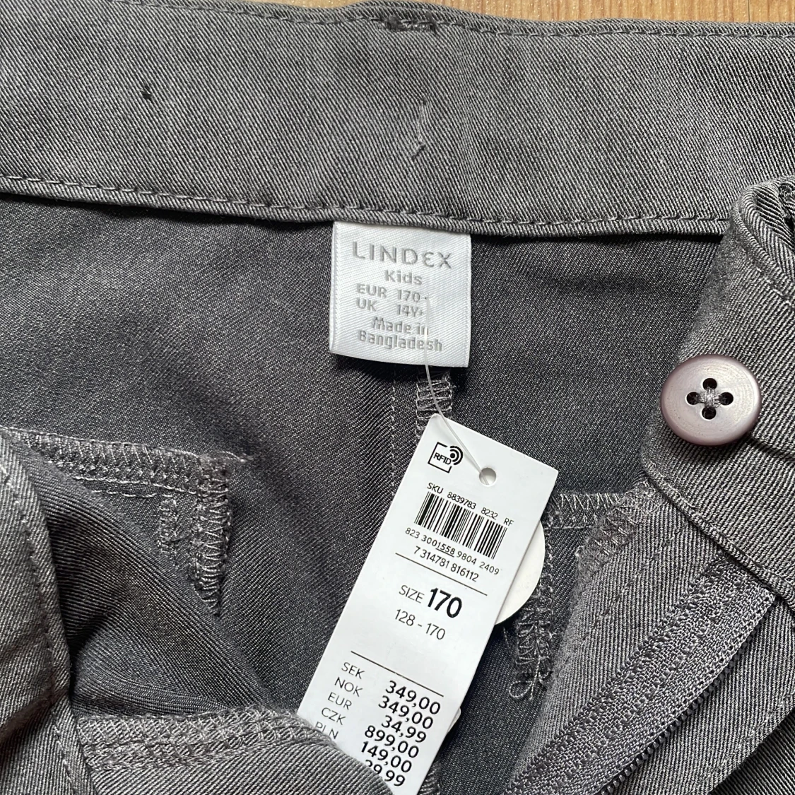 Grå kostymbyxor från Lindex, stl 170 - 1