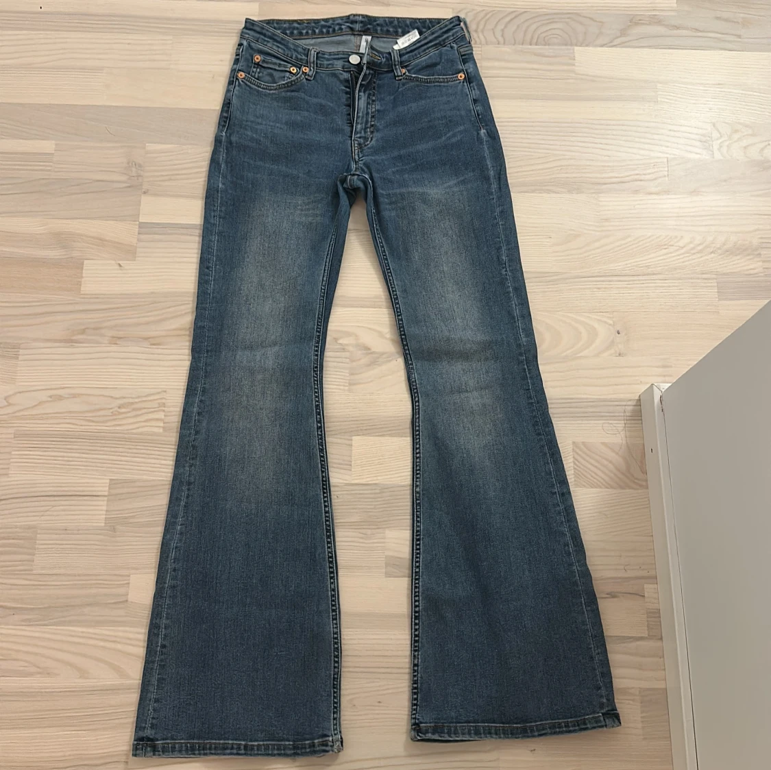 Weekday flared jeans - 2