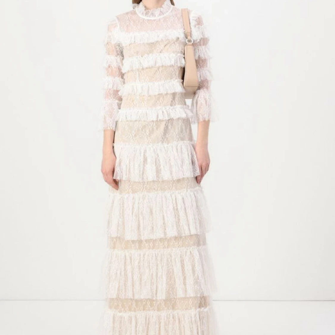 Vit spetsklänning med volanger - 4