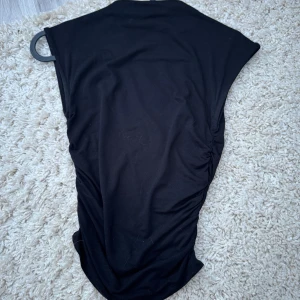 Topp - Jätt söt topp