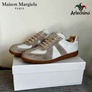 Vita Maison margiela gats - Riktig feta Maison margiela gats i riktig fint skick endast smutsiga | nypris ca 6000 mitt pris 2999