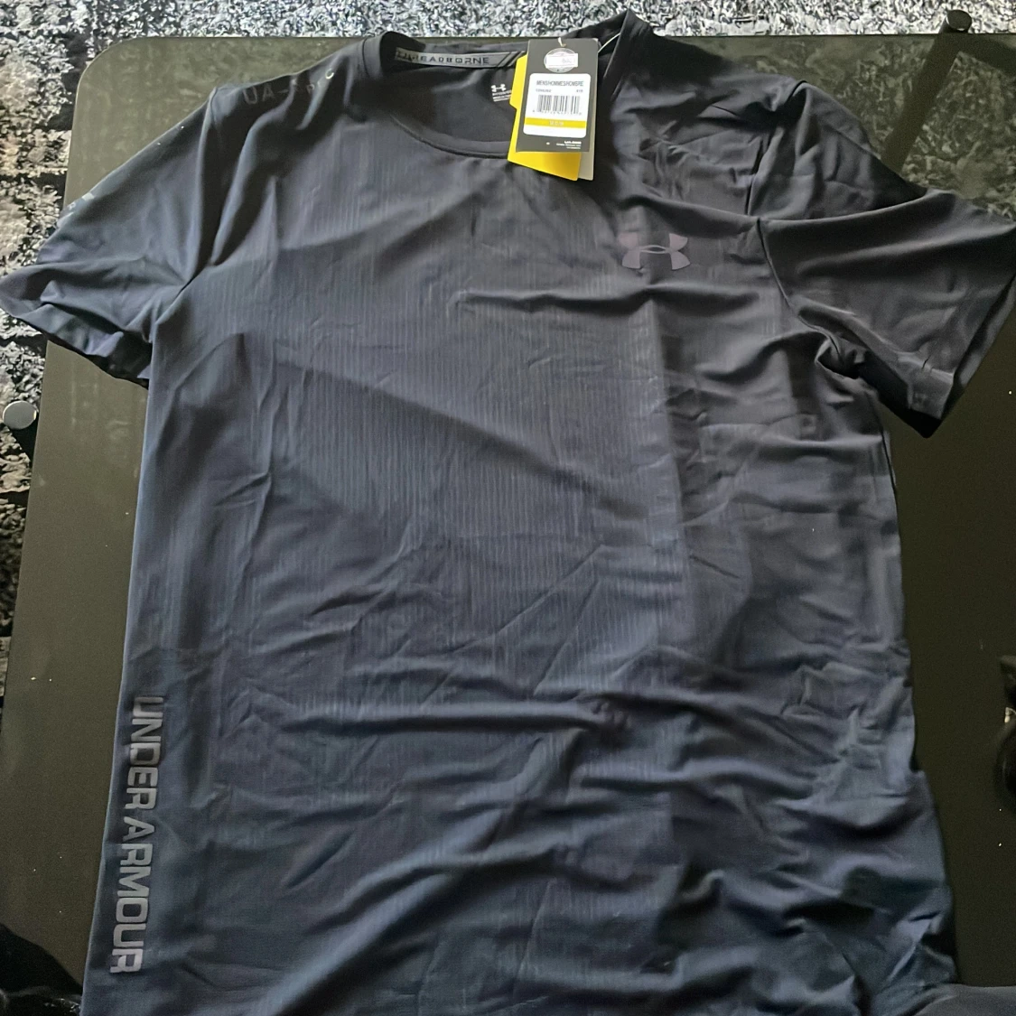 Svart träningst-shirt från Under Armour