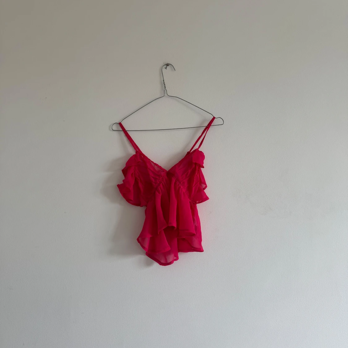 Rosa volangig linnetopp från ASOS 