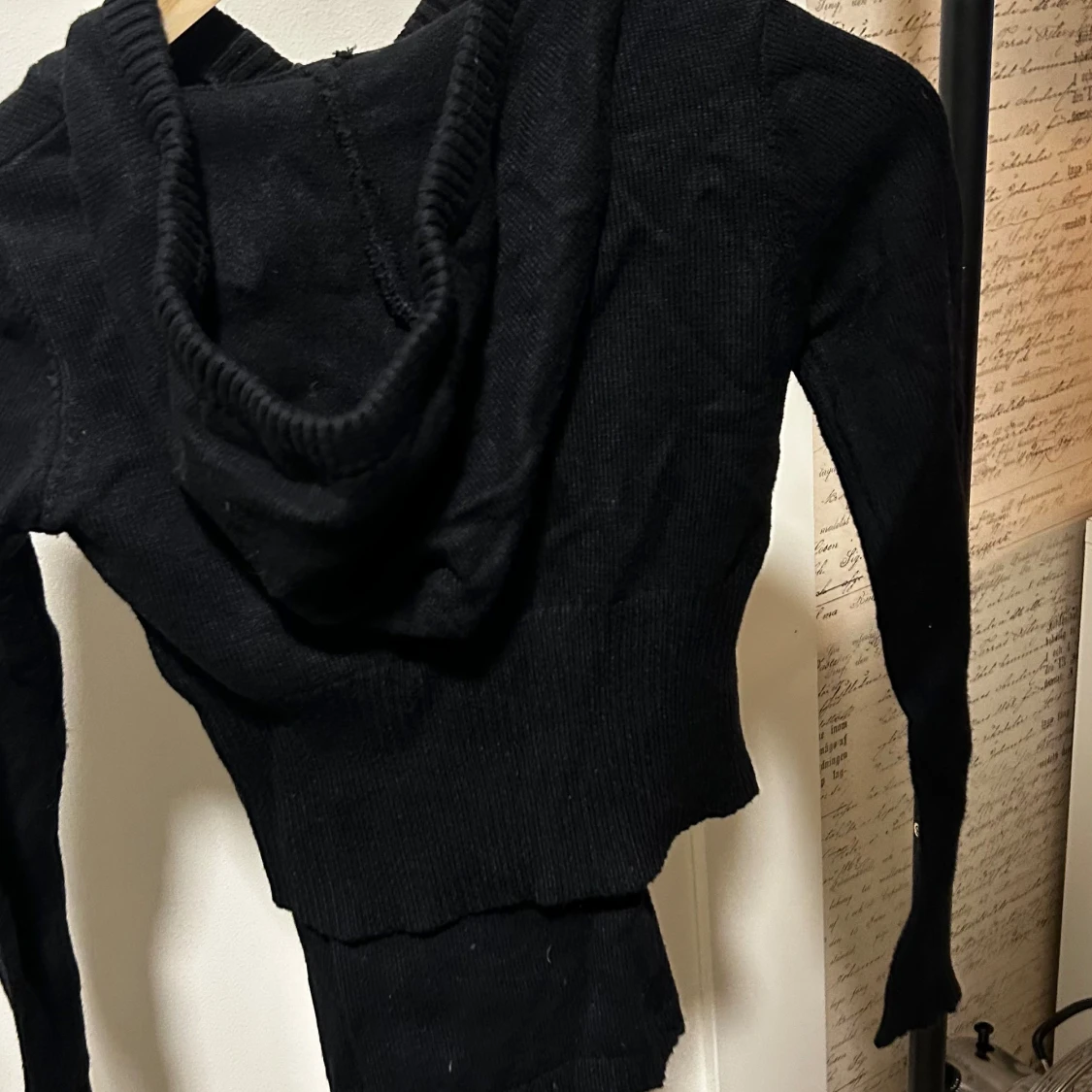 Svart croppad hoodie med dragkedja och tillkommande byxor - 2