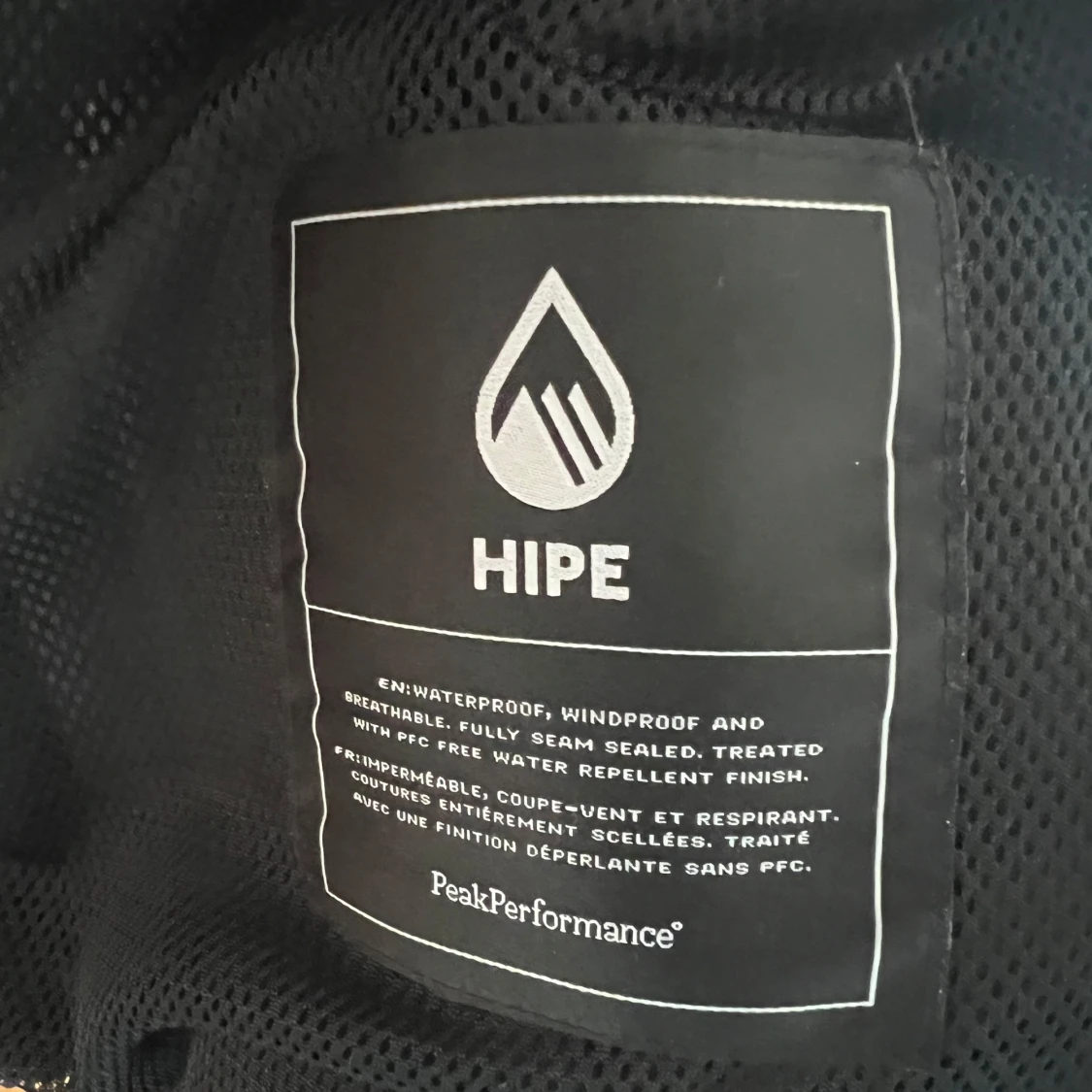 Svart vindjacka från Peak Performance - 1