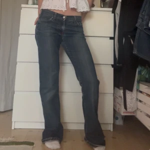 7 for all mankind jeans - Skitsnygga jeans från märket 7 for all mankind, i storlek 28💗Skriv om ni har frågor
