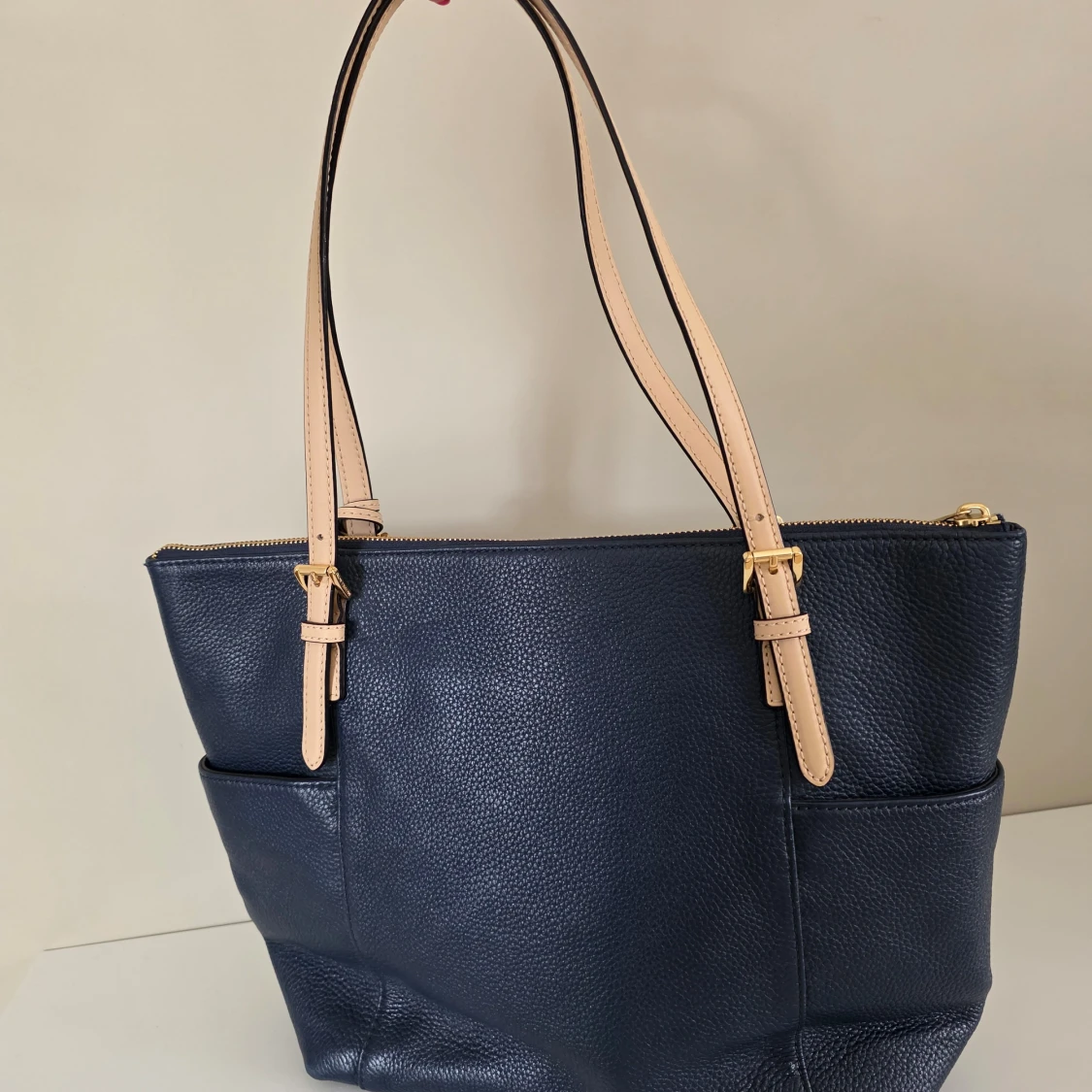 Mörkblå axelväska från Michael Kors - 1