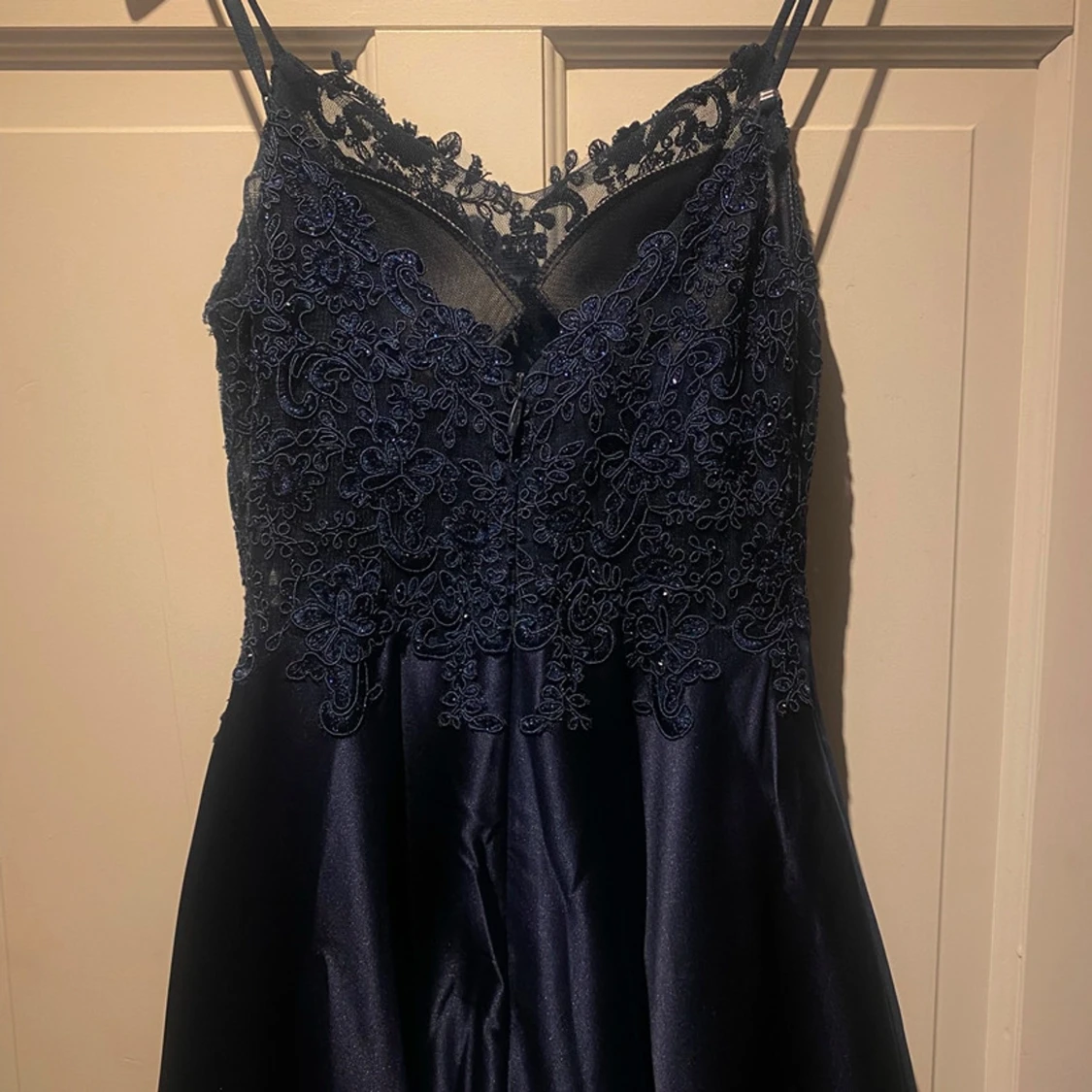 Mörkblå långklänning från JJ's House - 4