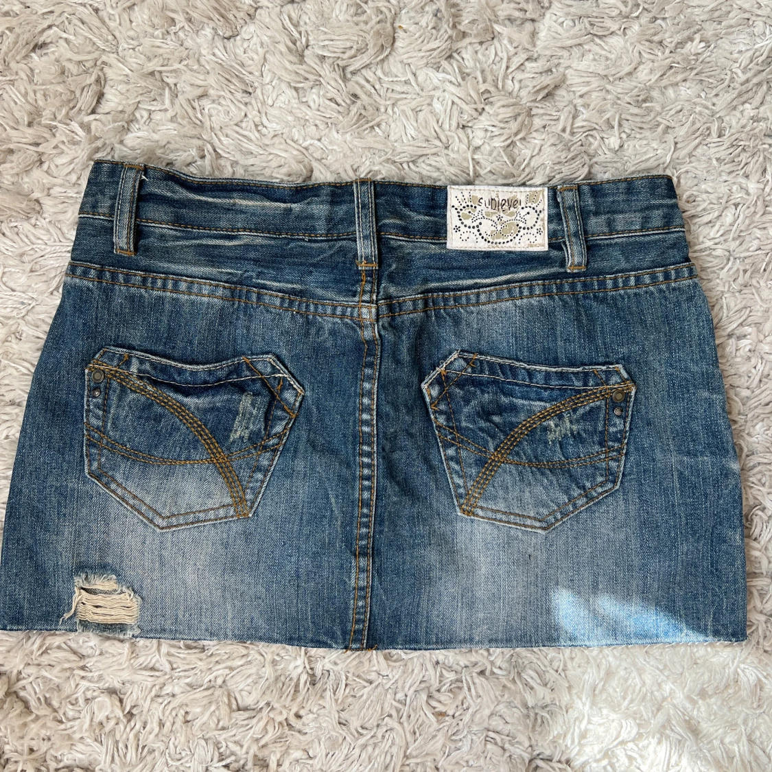 Lågmidjad jeanskjol - 1