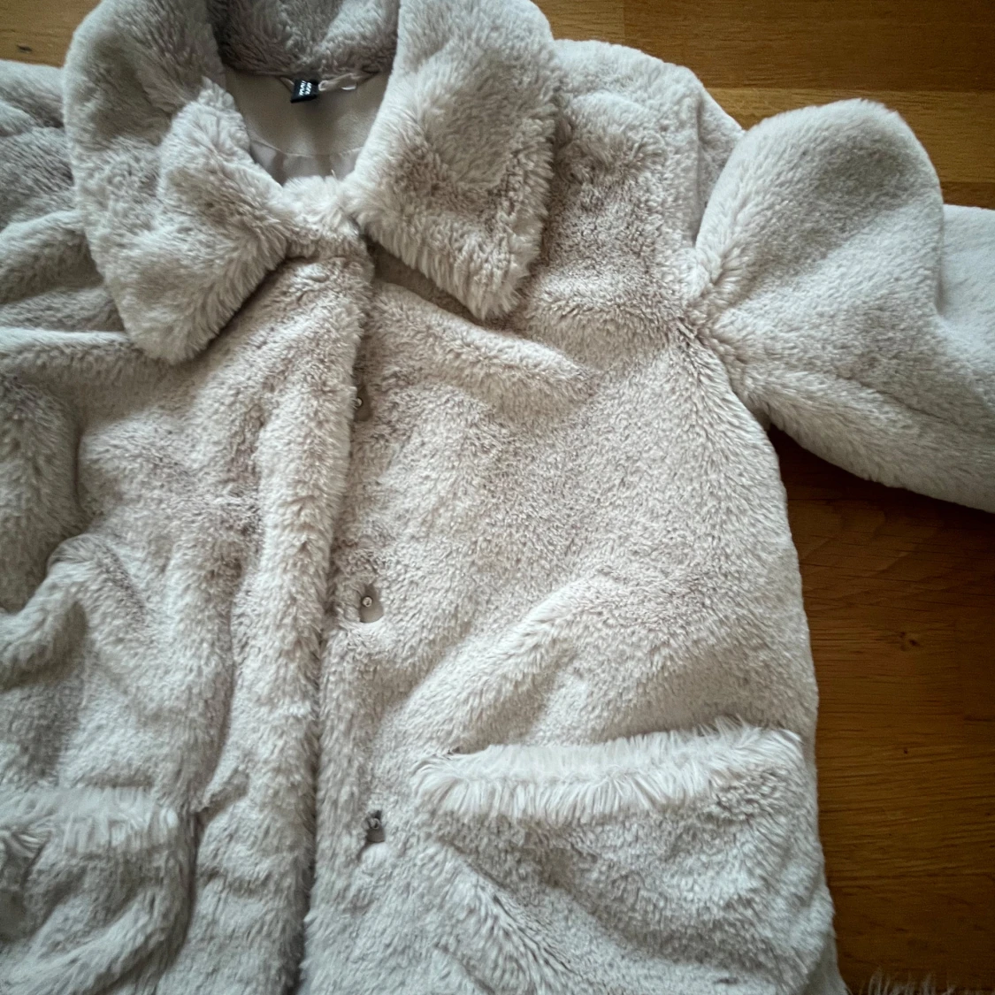 Beige teddyjacka från H&M - 3