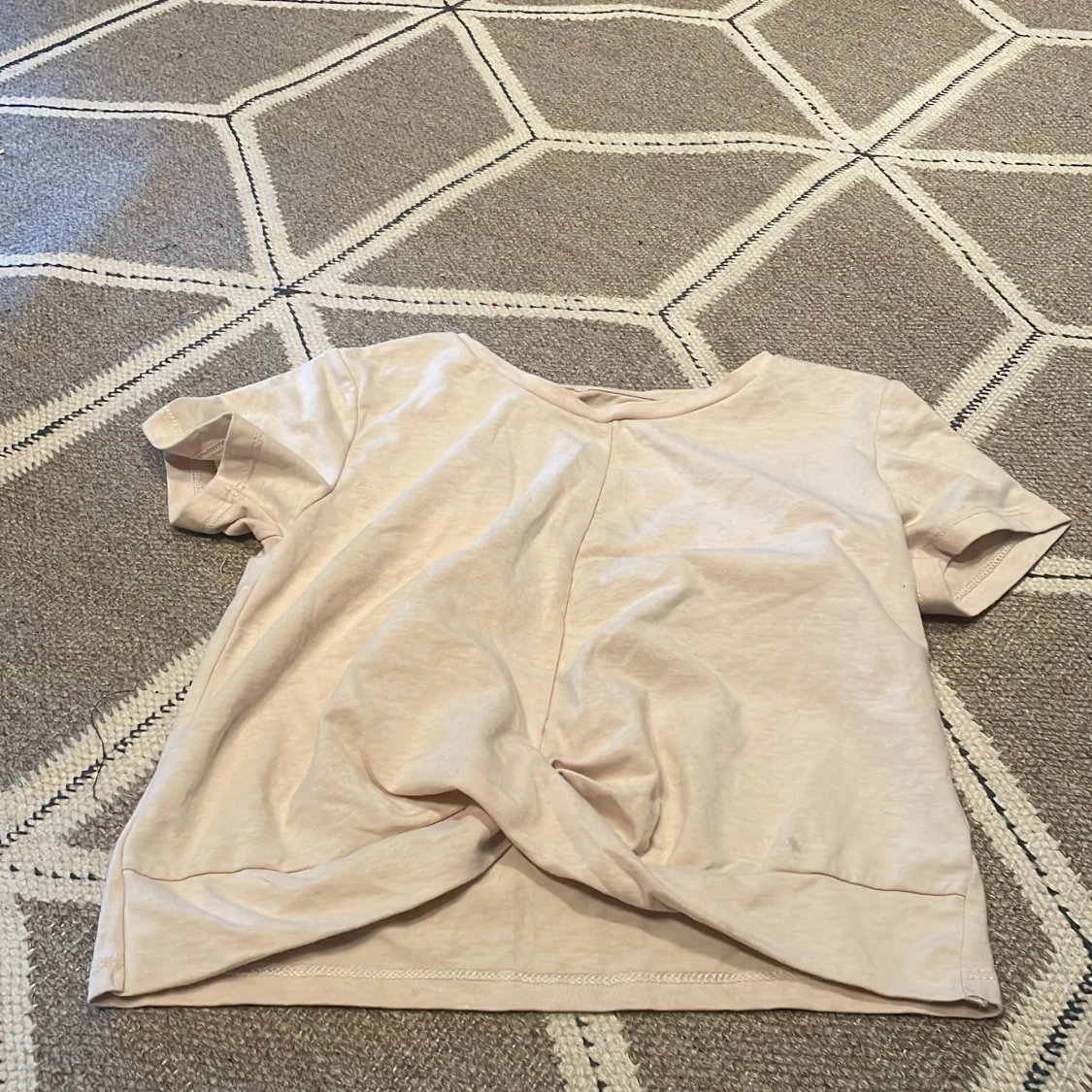 Beige kortärmad topp från H&M Move - 1