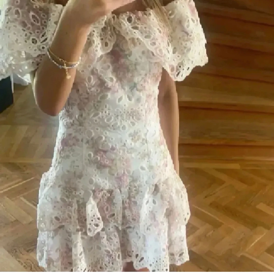 SÖKER SÖKER SÖKER DENNA