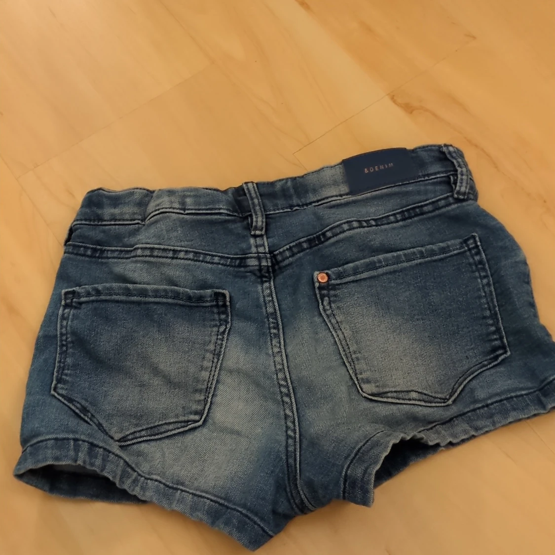 Blå jeansshorts  - 1