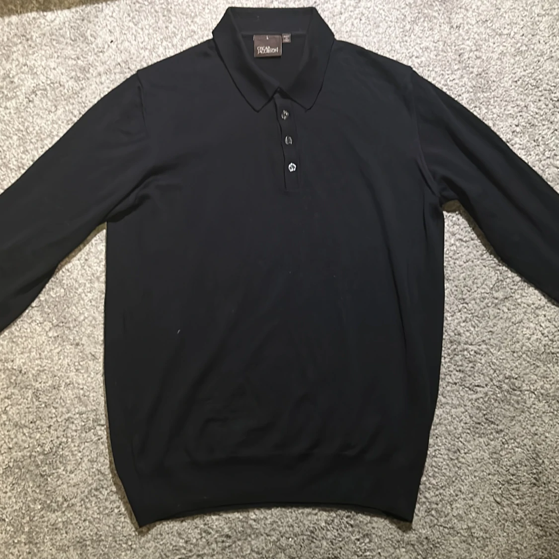 Mörkblå pikétröja  Oscar Jacobson