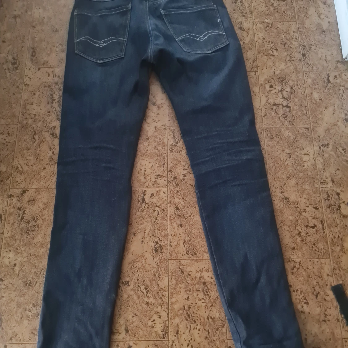 Mörkblå jeansbyxor Replay - 1