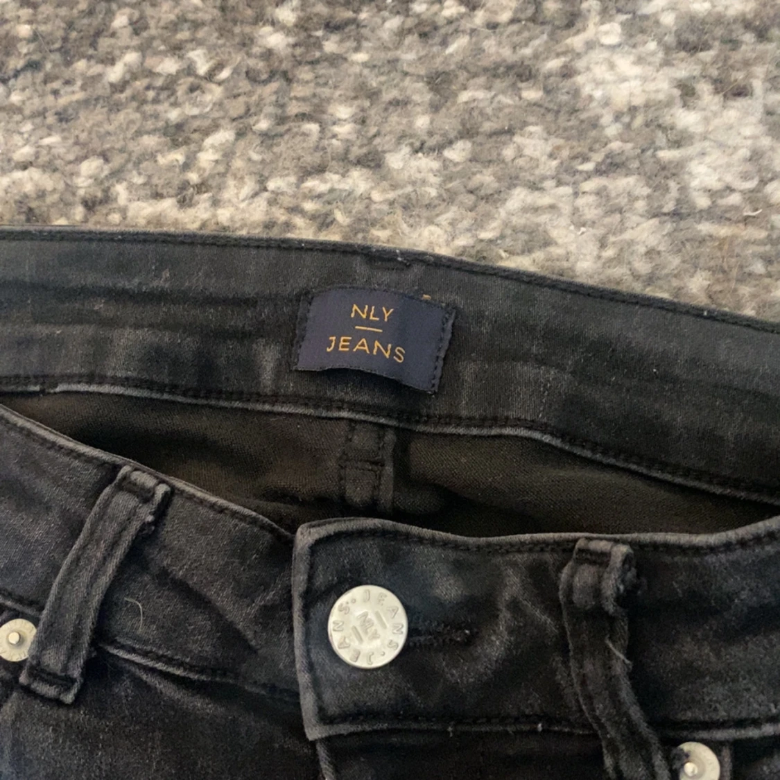 Svarta jeans från NLY Jeans💕 - 2